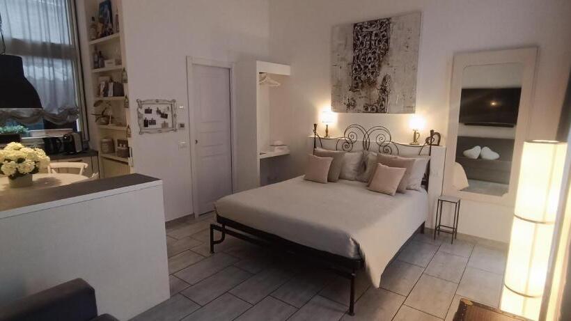 تختخواب و صبحانه Carducci