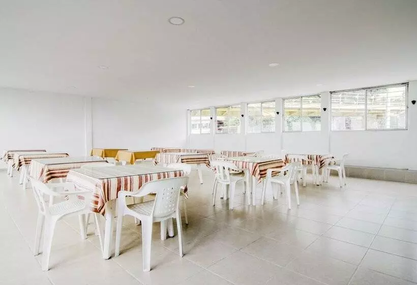 تختخواب و صبحانه Deportel Cali