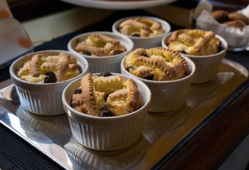 تختخواب و صبحانه Inn Liberty