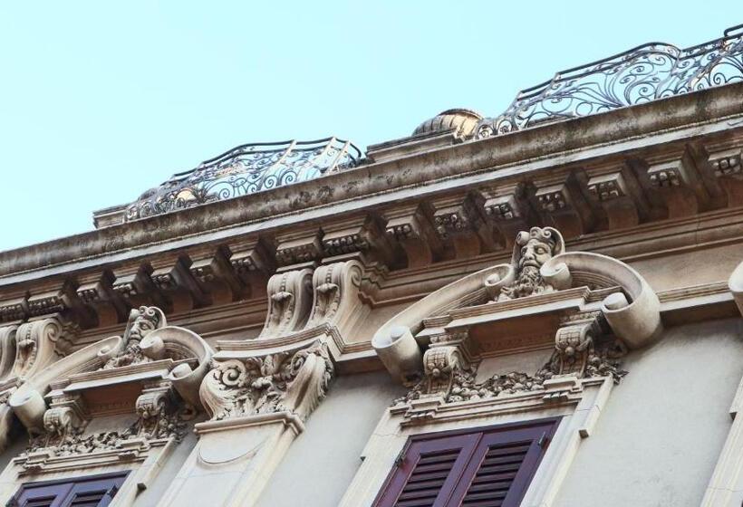 تختخواب و صبحانه Inn Liberty