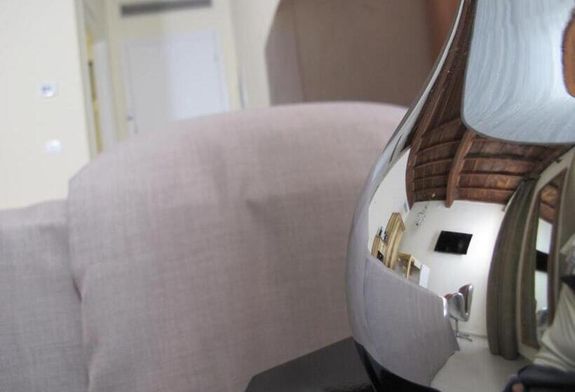 Bed and Breakfast Studio 27