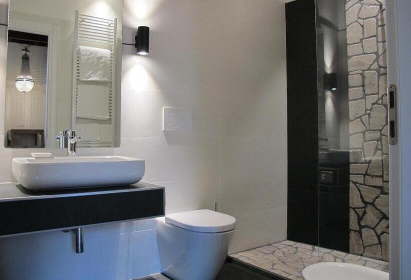 Bed and Breakfast Studio 27