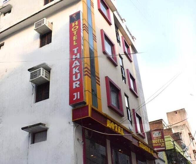 تختخواب و صبحانه Thakur Ji