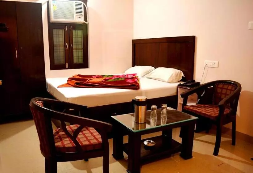 Bed and Breakfast Thakur Ji
