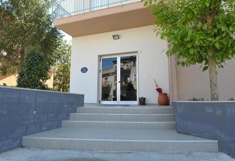 Отель Albergo Il Gattopardo Di Esposito Carmela & C Sas