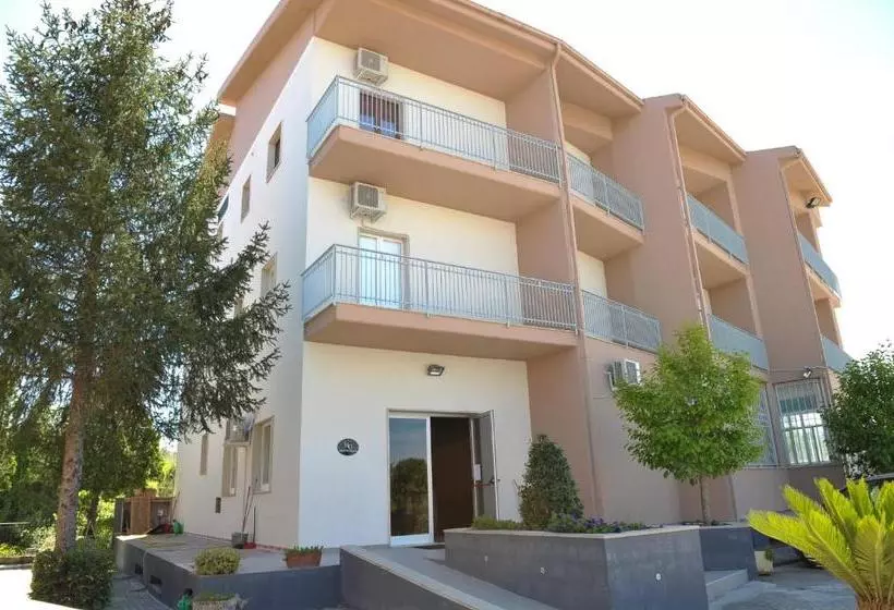 Hotelli Albergo  Il Gattopardo Di Esposito Carmela & C Sas