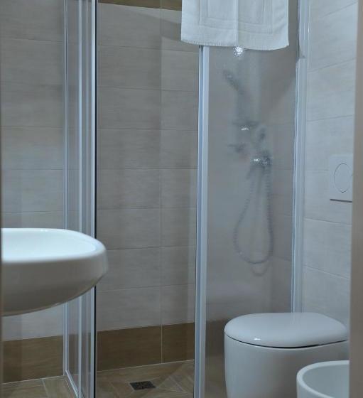 Szálloda Albergo Il Gattopardo Di Esposito Carmela & C Sas