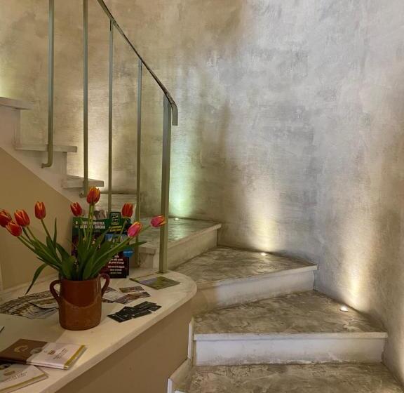 هتل Locanda Le Monache