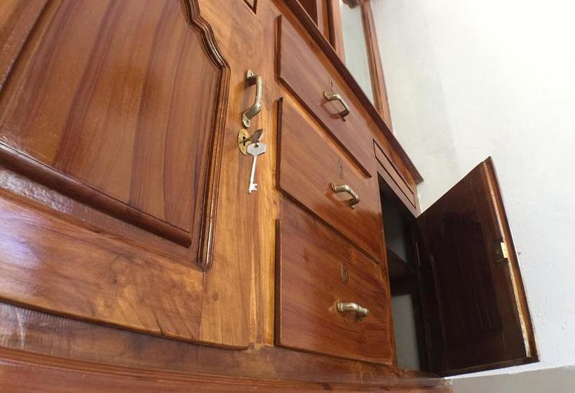 Hotel Mint Inside Garden