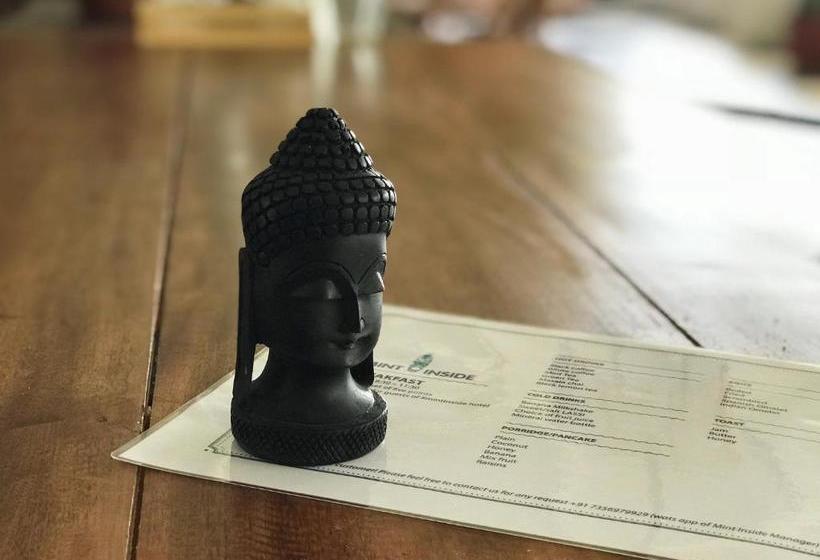 Hotel Mint Inside Garden