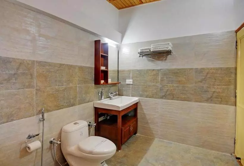 Hotelli Ojaswi Himalayan Resort