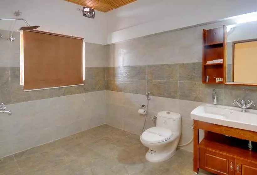 Hotelli Ojaswi Himalayan Resort