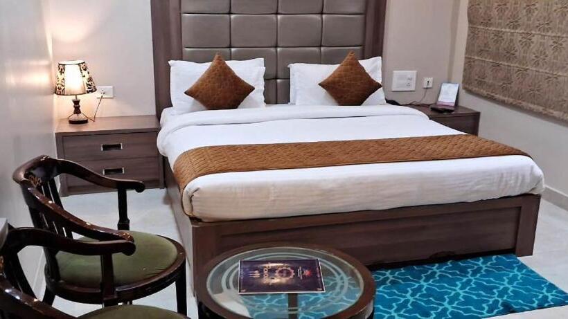 ホテル Ozas Grand