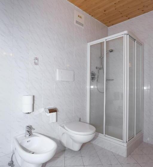 Отель & Residence Egger