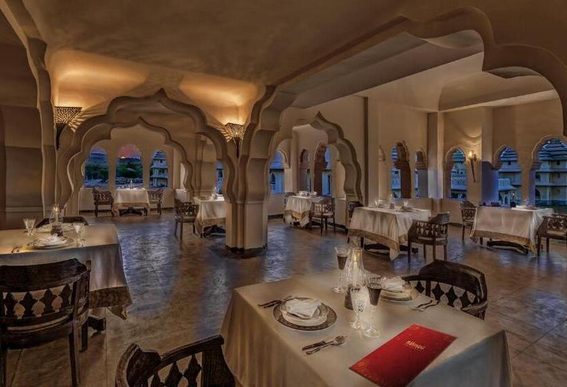 אתר נופש Evolve Back, Hampi