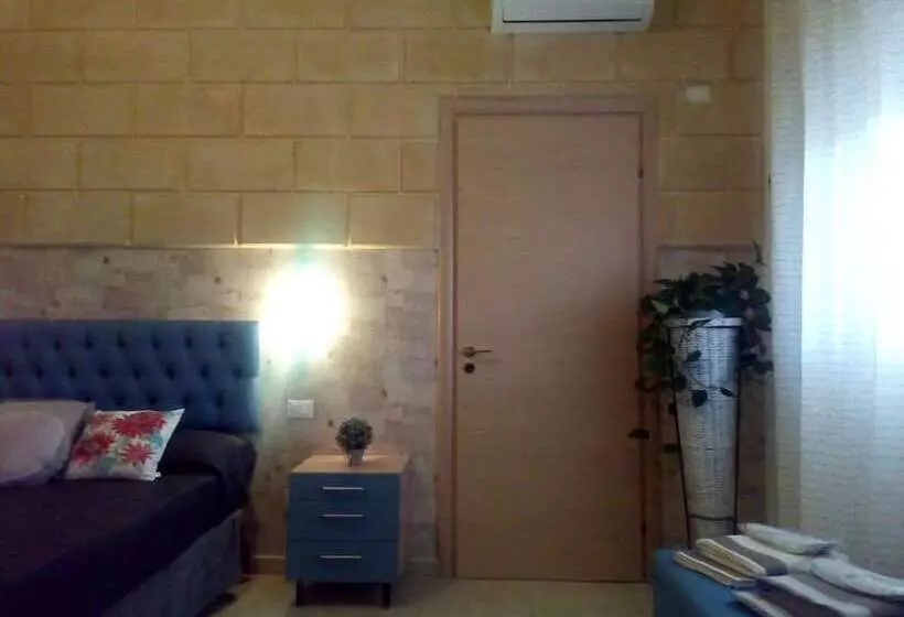 Le Anfore Del Salento Bed And Breakfast