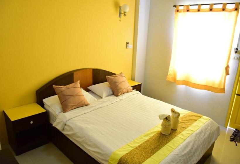 בית מלון כפרי Charoen Apartment  Trang