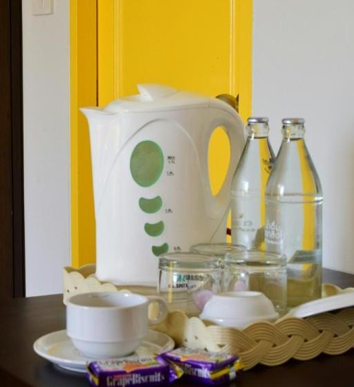 בית מלון כפרי Charoen Apartment  Trang