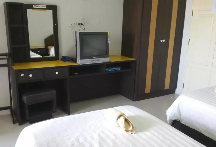 هتل Charoen Apartment  Trang