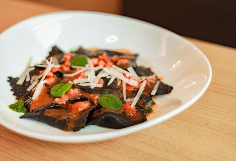 Feichter Hotel & Bistro