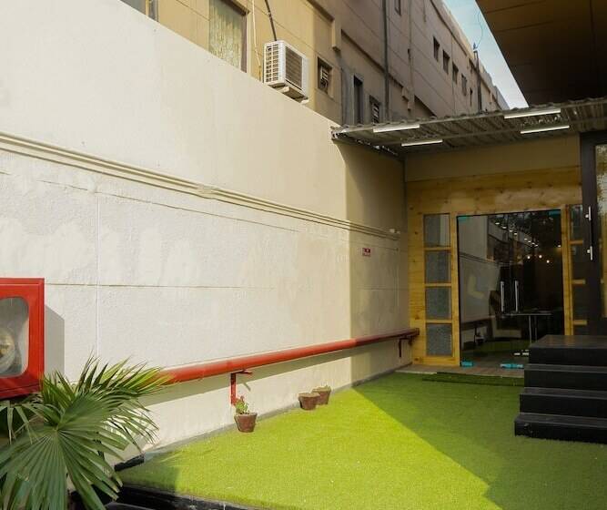 Отель Cs Boutique