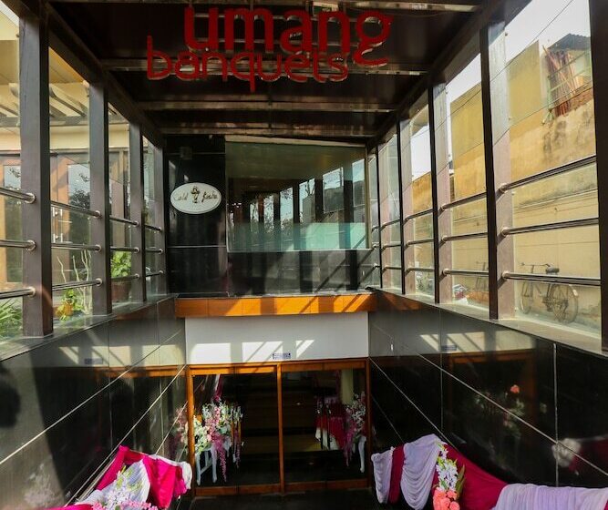 Отель Cs Boutique