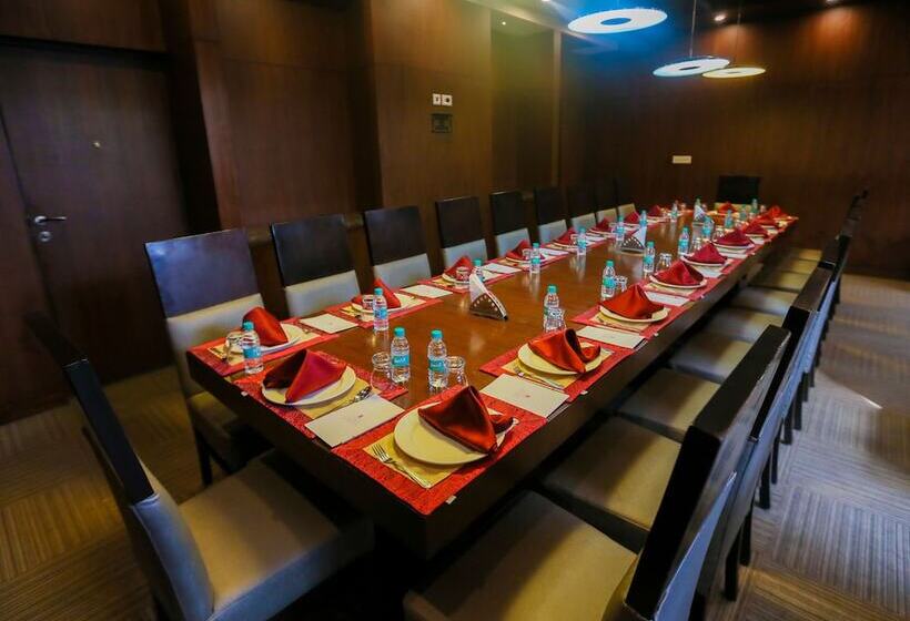 Отель Cs Boutique