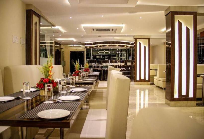 Отель Regenta Inn Larica