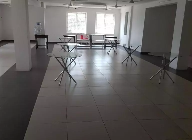 Hotelli Surag Residency