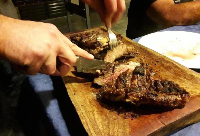 تختخواب و صبحانه Posada Chalet De Bassi