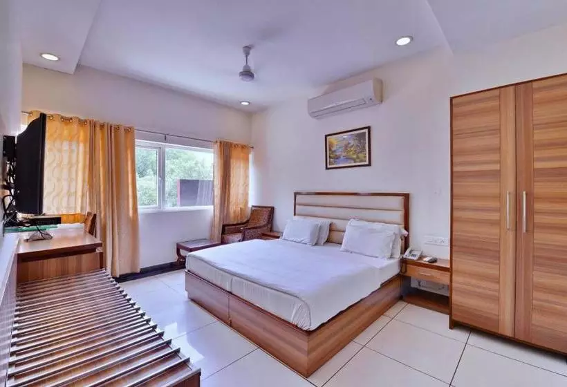 هتل Aricent Opposite Isbt Sector 17 Chandigarh