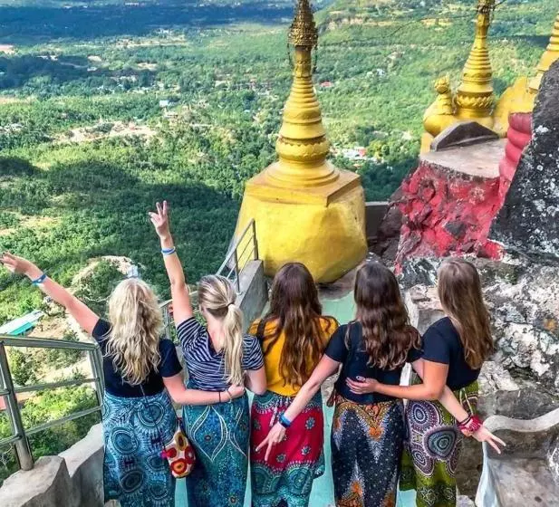 هتل Baobabed Hostel Bagan@ Bagan May