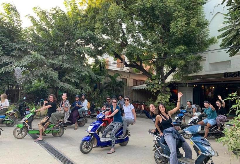 هتل Baobabed Hostel Bagan@ Bagan May