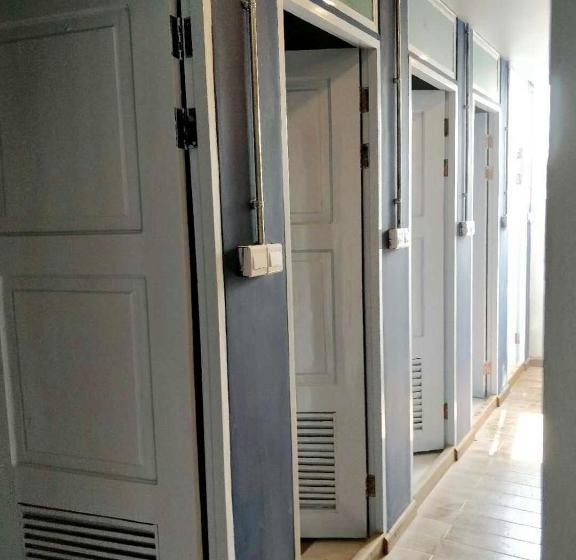 هتل Baobabed Hostel Bagan@ Bagan May