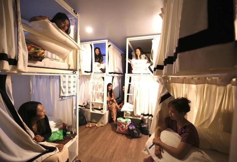 هتل Baobabed Hostel Bagan@ Bagan May