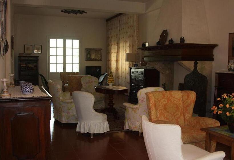 בית מלון כפרי Villa Furia