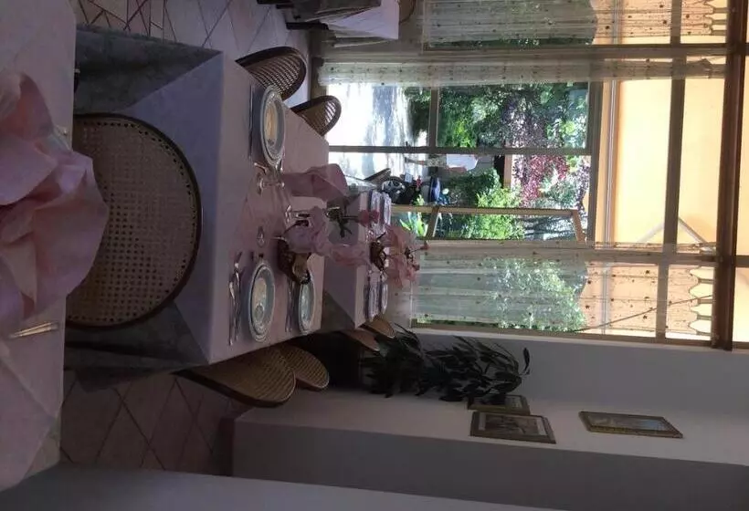هتل Villa La Fonte