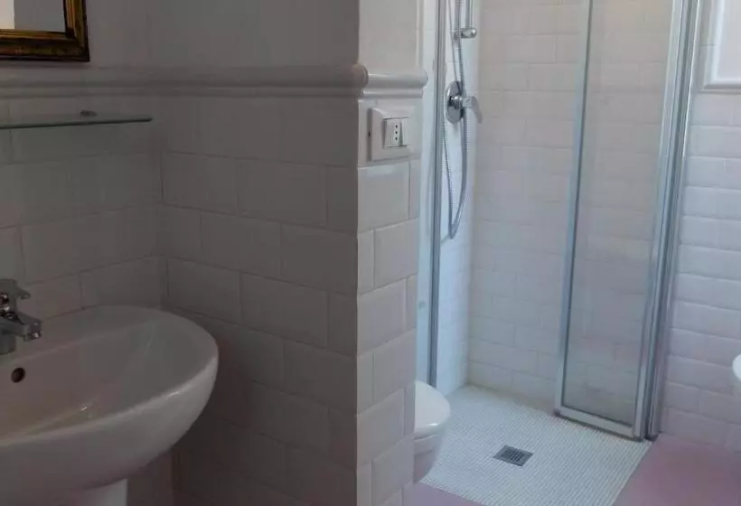 هتل Villa La Fonte