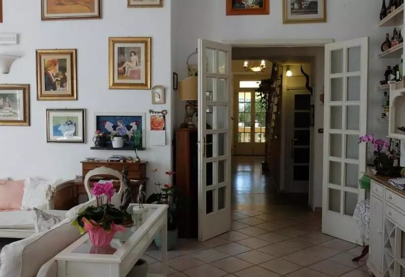 هتل Villa La Fonte