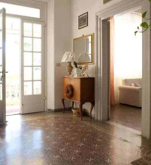هتل Villa La Fonte