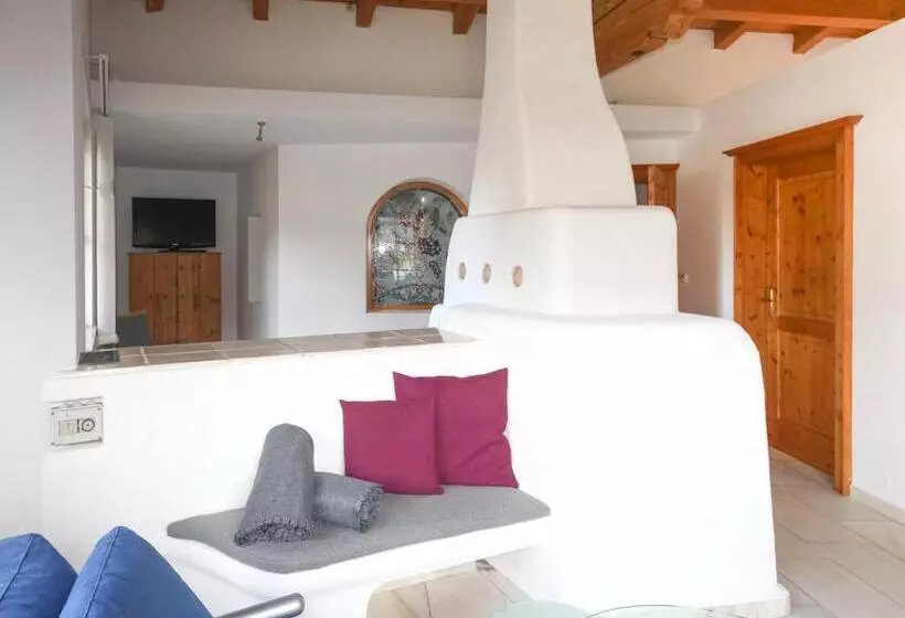 Kia Ora Hotel Restaurant