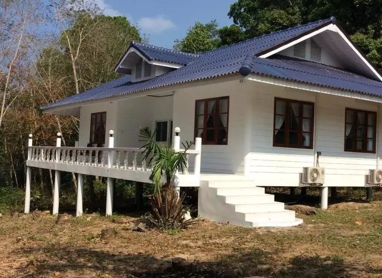 استراحتگاه Kood Life