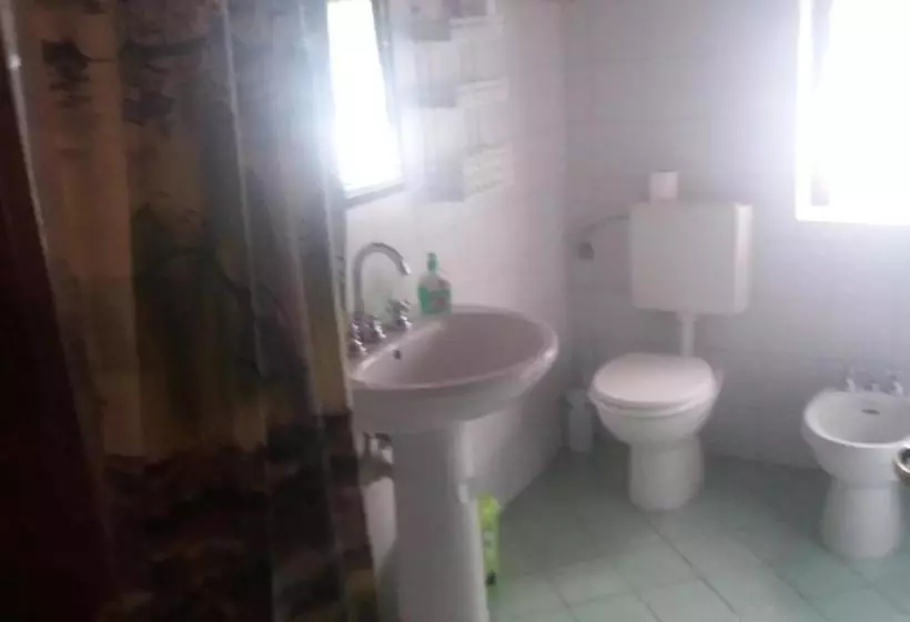 Aamiaismajoitus (B&B) Azzurre Beb