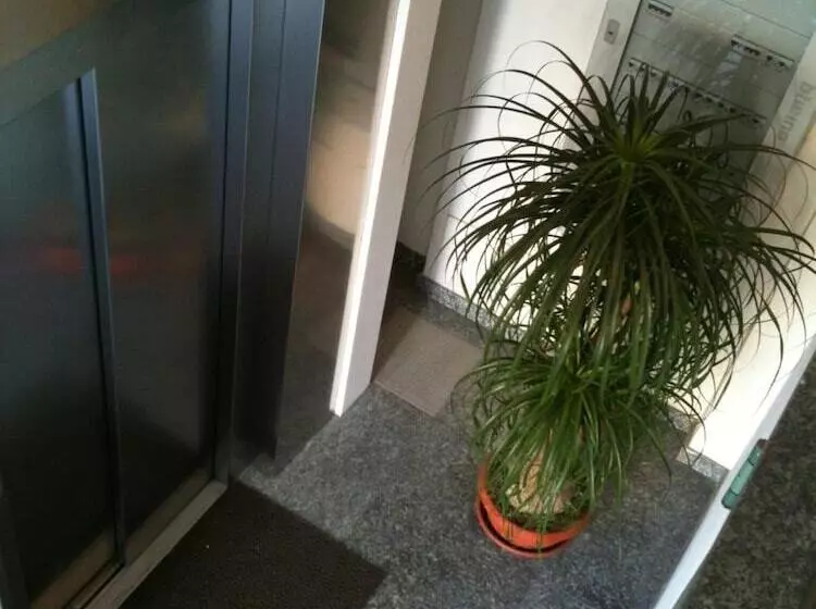 Aamiaismajoitus (B&B) Be Home Fiera