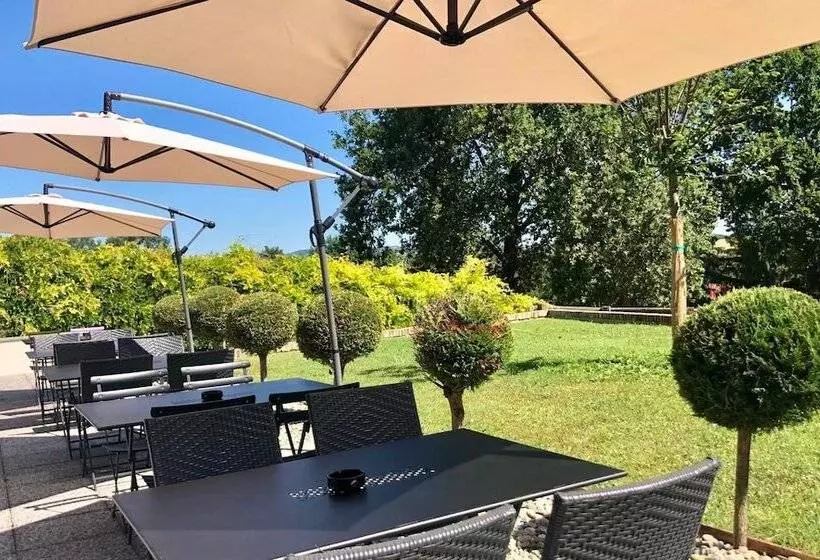 ベッドアンドブレックファースト Cascina Castagneto