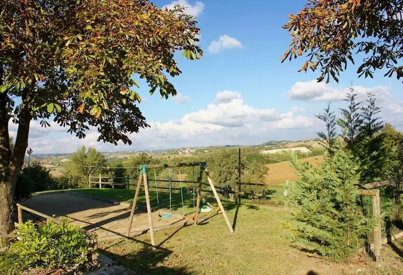 ベッドアンドブレックファースト Cascina Castagneto