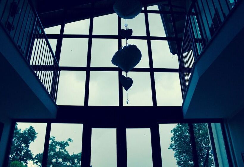 민박 Cascina Castagneto