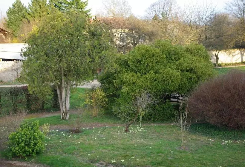 Aamiaismajoitus (B&B) Le Clos Des Tanneurs