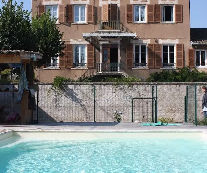 Aamiaismajoitus (B&B) Le Clos Des Tanneurs