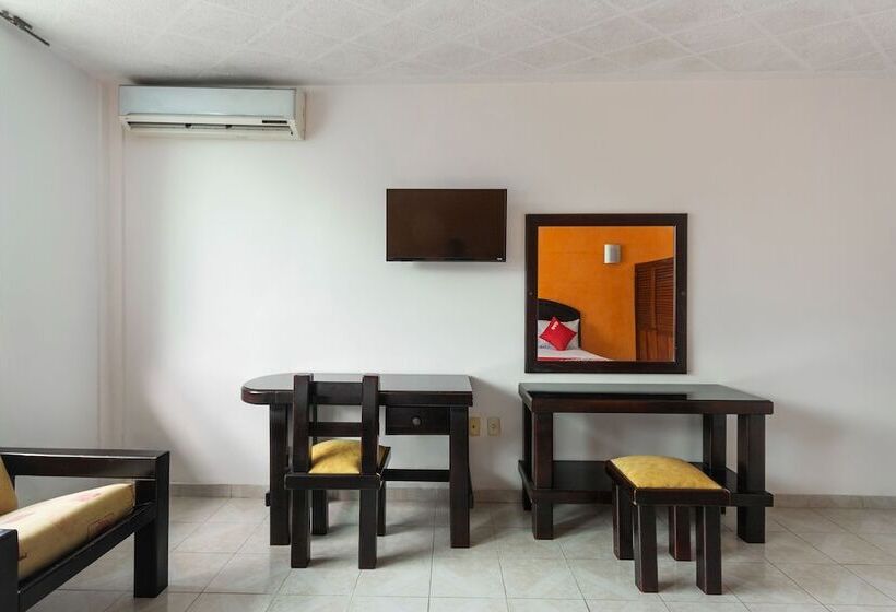 فندق OYO Casa Blanca